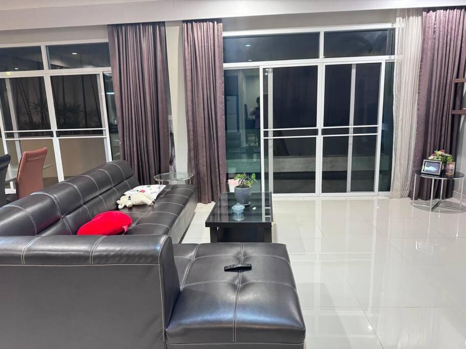 Panalee Banna Village独栋东区3卧室别墅远离尘嚣静谧之王 Nong Prue Ngoại thất bức ảnh